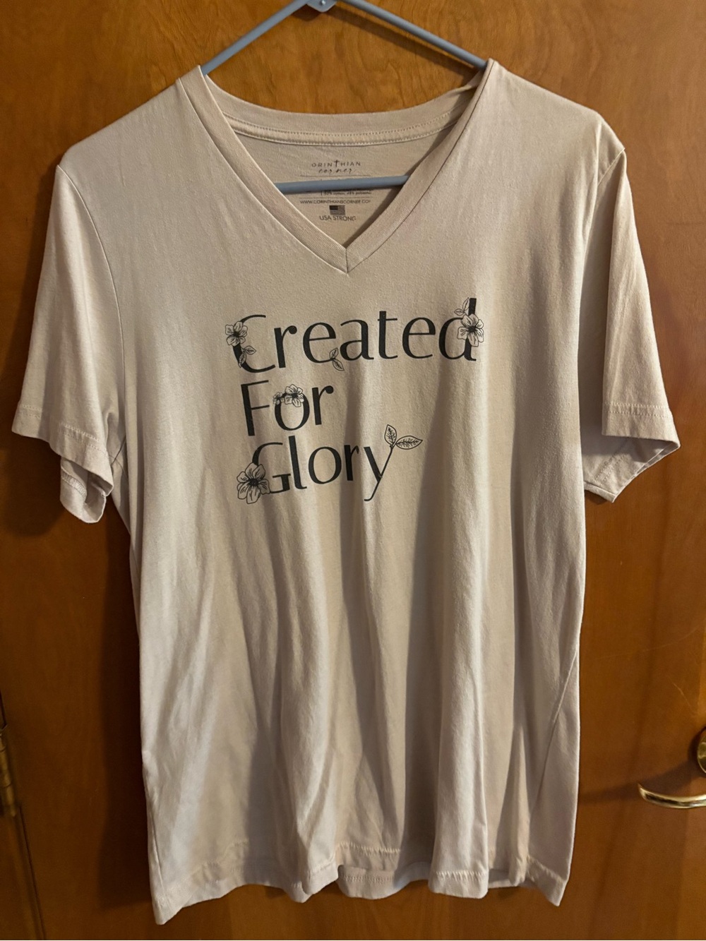 Corinthians Corner women’s size large graphic top